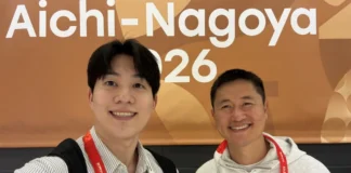 ‘띵언 제조기’ 이영표X남현종, 아이치·나고야 뜬다…KBS, 15일 카타르전 현지 생중계 2026 아이치·나고야 아시안게임 현장에서 포즈를 취한 이영표 해설위원과 남현종 캐스터