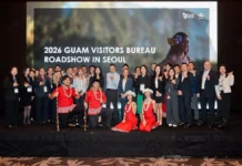 괌정부관광청 로드쇼, 부산·서울서 개최…차모로 문화로 한국시장 공략 2026 괌정부관광청 서울 로드쇼 참가자와 관계자들의 단체 기념촬영